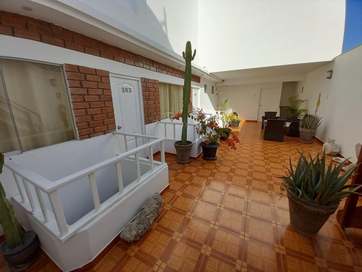 Hostal Los Frayles パラカス エクステリア 写真