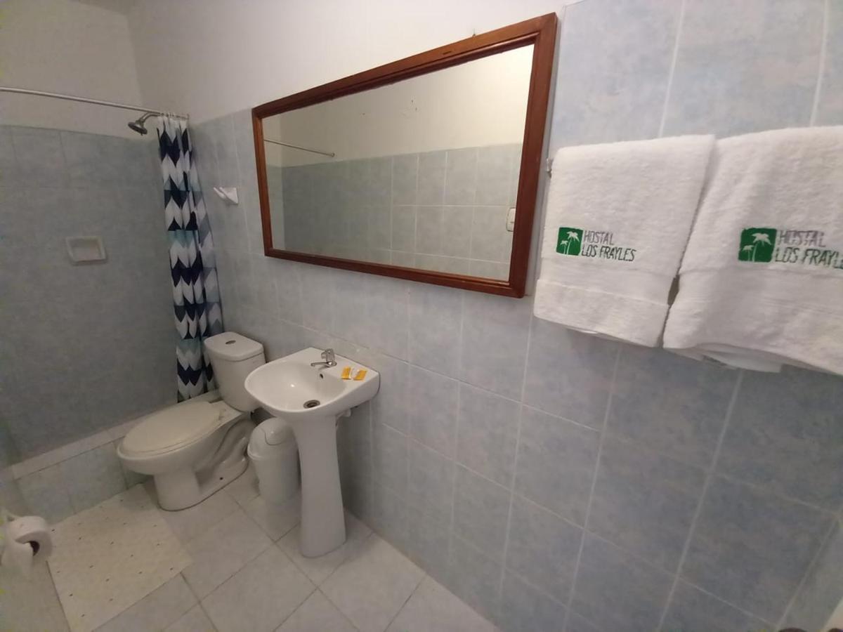 Hostal Los Frayles パラカス エクステリア 写真